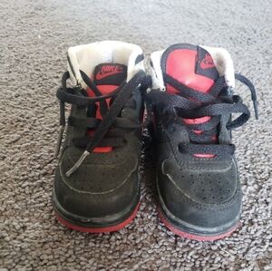 Jordan's Toddler Sz 6c